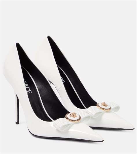 White Berith 45 Bow Detail Leather Pumps In Neutrals